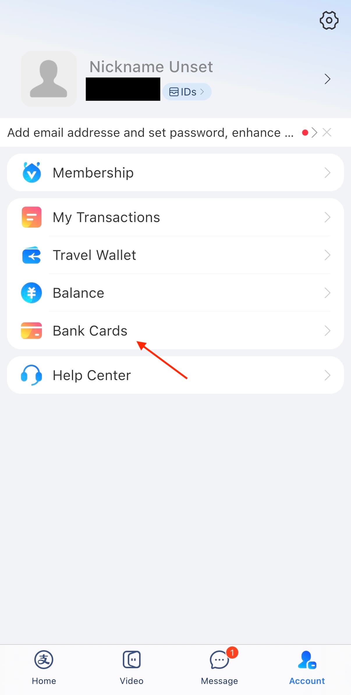 Alipay Account-Menü mit Pfeil auf den Punkt Bank Cards